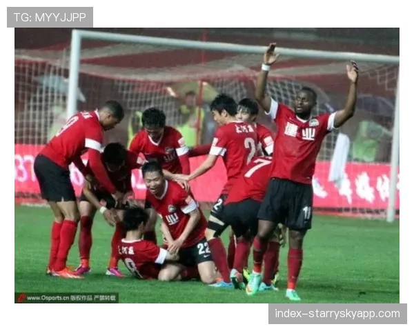 河南队客场2-1逆转成都蓉城 何超世界波当选本轮最佳