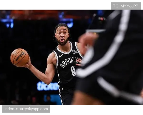 沃特福德6篮板3助攻贡献全面 76人替补前锋获认可